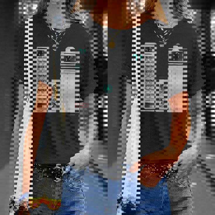 ハロウィンコスチューム、クールなエレベーターボタンアート Tシャツ 彼女への贈り物