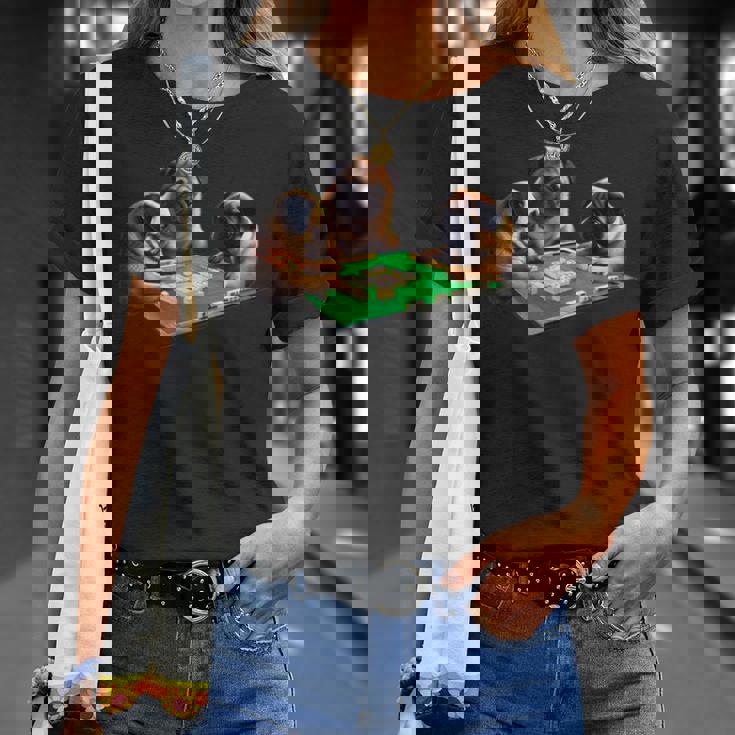 パグ 犬 麻雀 面白いtシャツ 文字入り メンズ おもしろ 面白い 服 おもしろグッズ ネタ 雀士 Tシャツ 彼女への贈り物