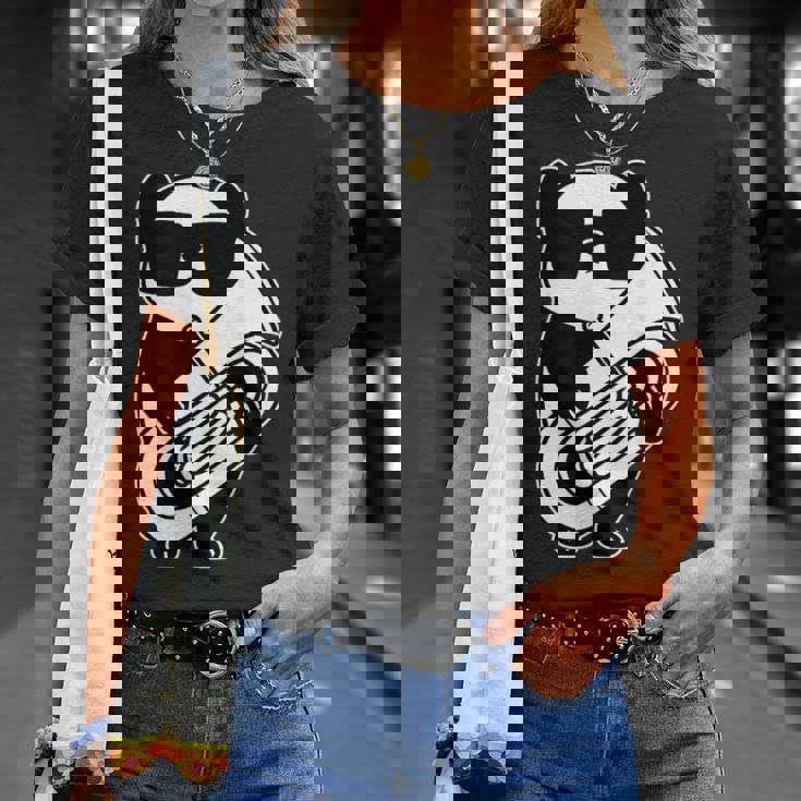 パンダとチューバ楽器チューブ Tシャツ 彼女への贈り物