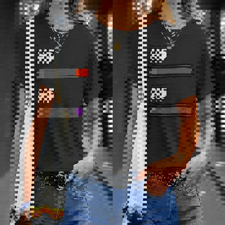 ビデオゲームのようなhp&Mpゲージ。 Tシャツ 彼女への贈り物