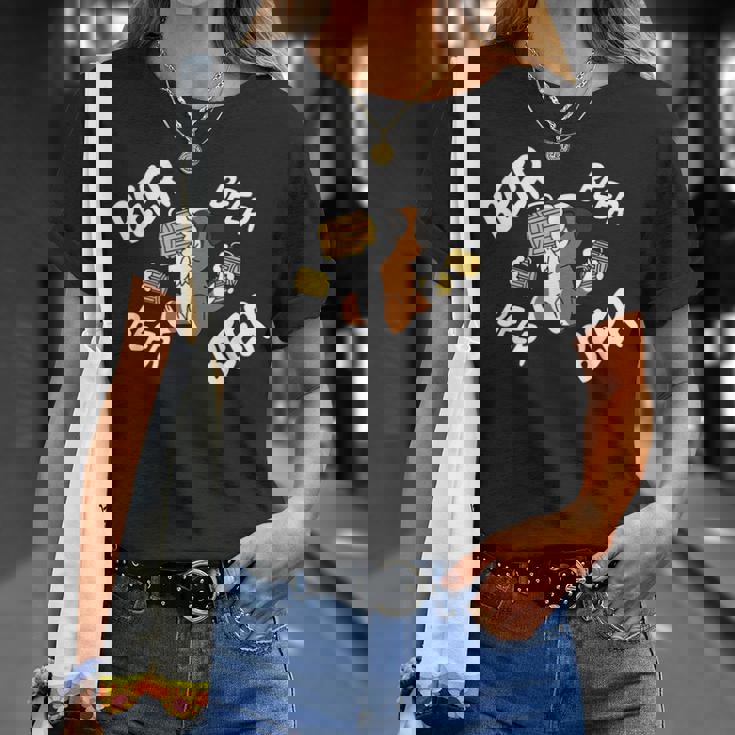 ビールセント・バーナード犬 Tシャツ 彼女への贈り物