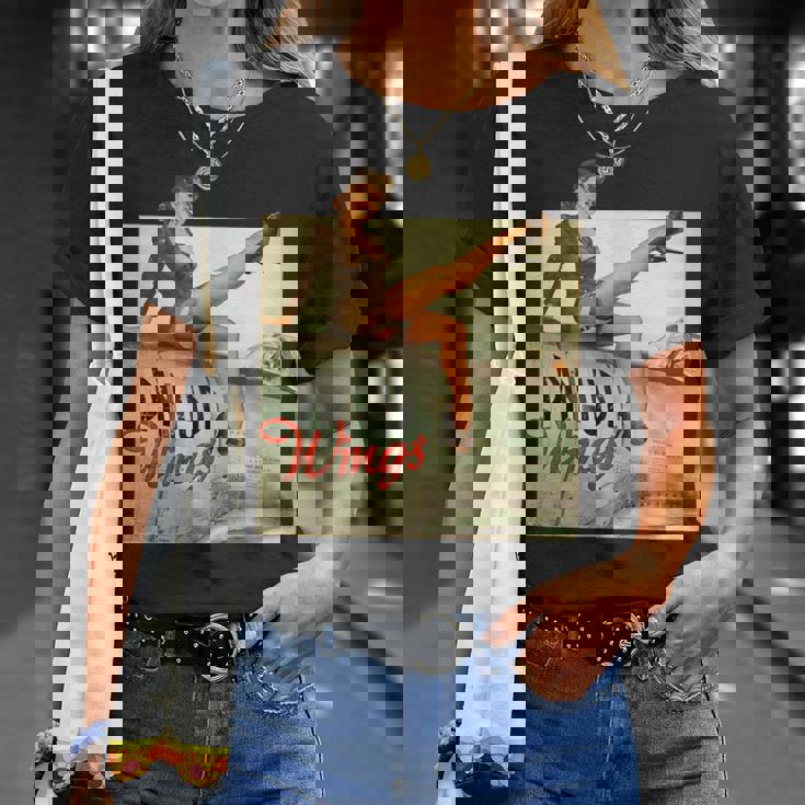 ピンナップガールの羽ビンテージポスターww2 Tシャツ 彼女への贈り物