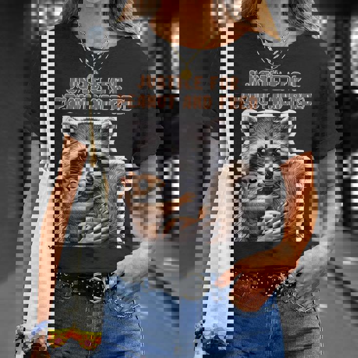 ピーナッツとフレッドの正義 ピーナッツリス フレッドアライグマ Tシャツ 彼女への贈り物