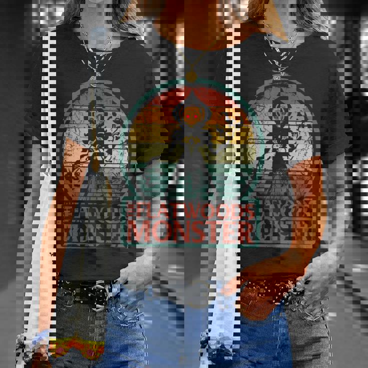 フラットウッズモンスター、レトロエイリアンブラクストン郡ウェストバージニア州クリプティッド Tシャツ 彼女への贈り物