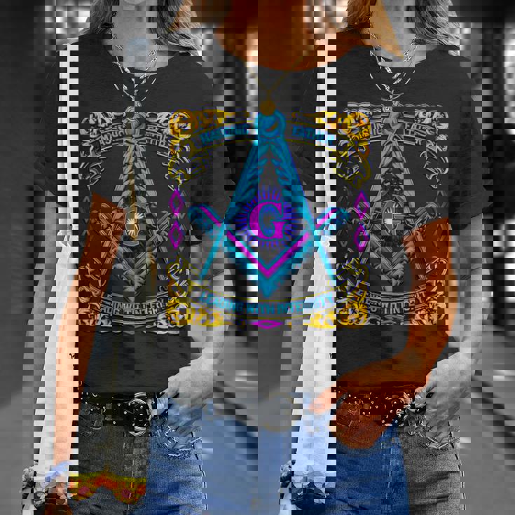 フリーメーソンのシンボル「誠実さをもってリードするフリーメーソンの父」 Tシャツ 彼女への贈り物