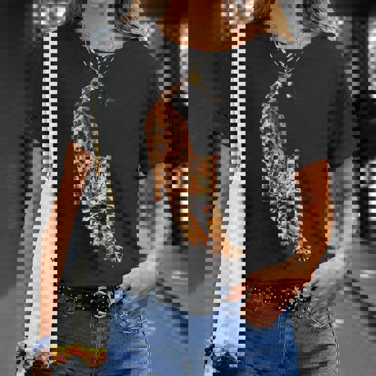 ベンガル猫ストレッチ Tシャツ 彼女への贈り物