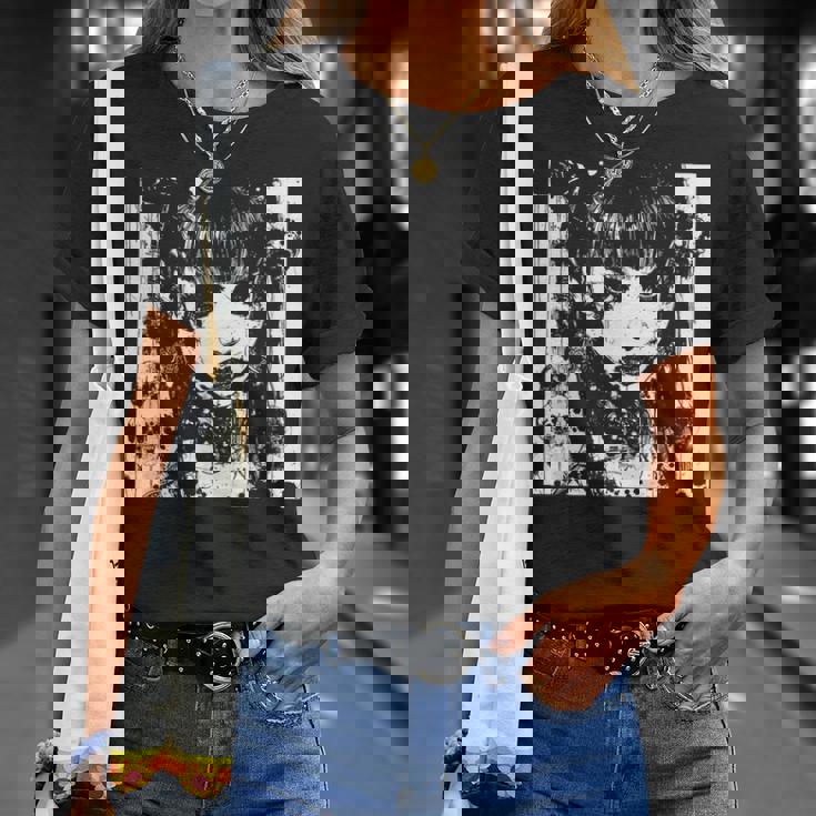 ホラーアニメマンガi日本の不気味なカワイイゴス Tシャツ 彼女への贈り物