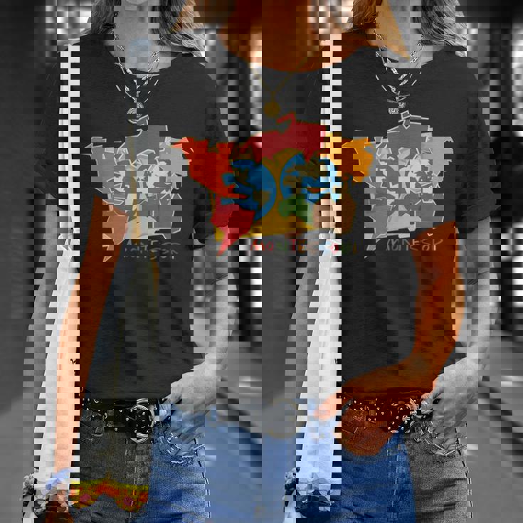 モンテッソーリ大陸の地図 Tシャツ 彼女への贈り物