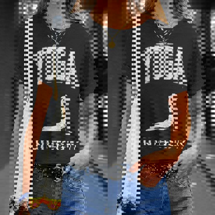 ヨガ 大学 大学 面白い Tシャツ 彼女への贈り物
