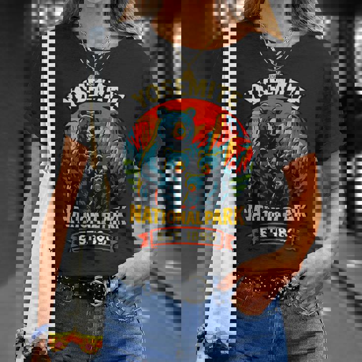 ヨセミテ国立公園 クマの家族 Est 1890 サンセットアート Tシャツ 彼女への贈り物