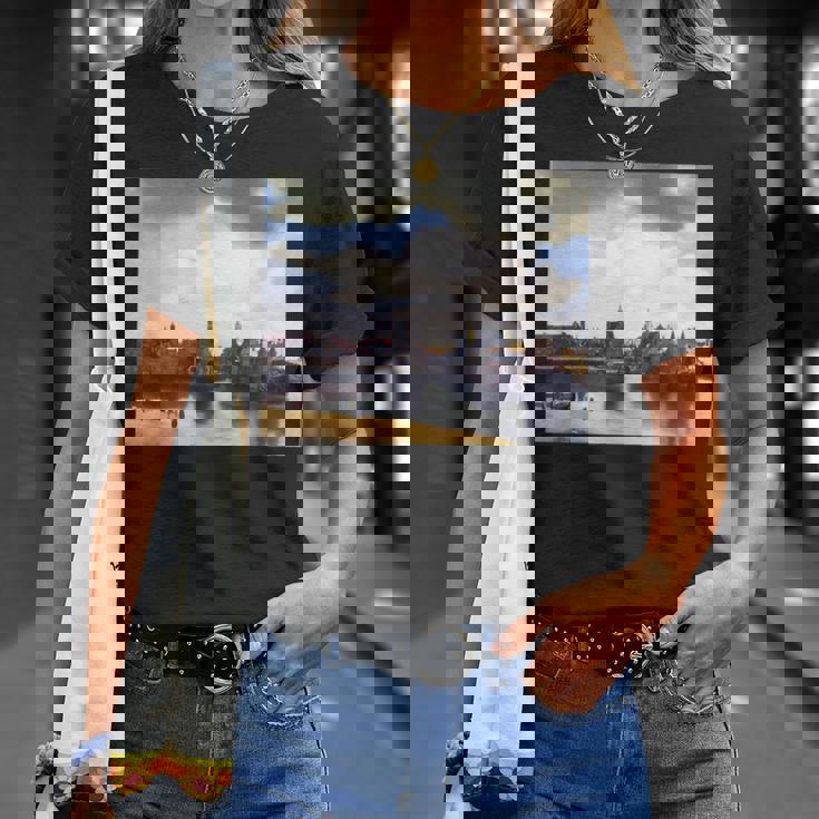 ヨハネス・フェルメールによるデルフトの眺めゲジヒト・オプ・デルフト 1661 Tシャツ 彼女への贈り物