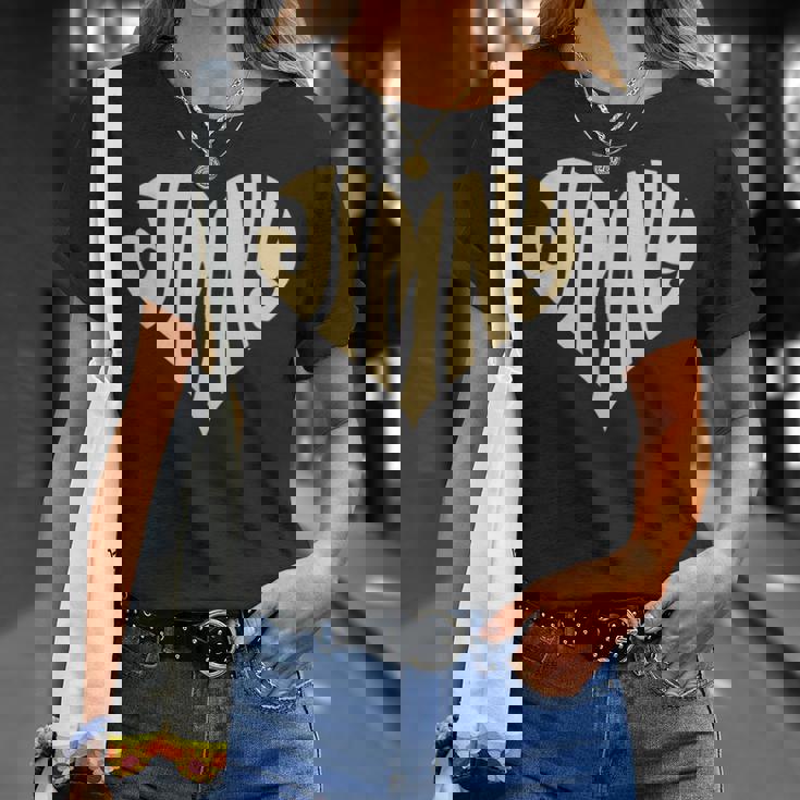 レトロなヴィンテージスタイルのラブハート。ジムニーアイボリーにフィット。 Tシャツ 彼女への贈り物