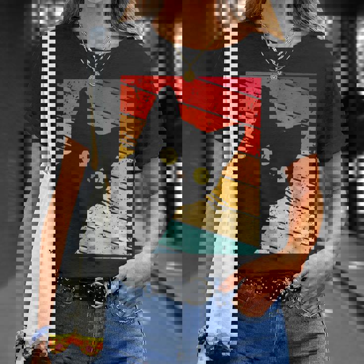 レトロな黒猫、ヴィンテージスタイルの黒猫。 Tシャツ 彼女への贈り物