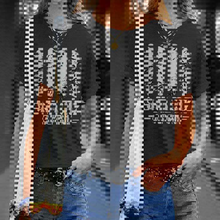 レトロヴィンテージスケートボードグラフィックデザイン サンタクルーズ Tシャツ 彼女への贈り物