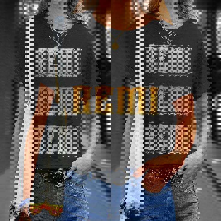 レミ 名前 ヴィンテージ レトロ 誕生日 Tシャツ 彼女への贈り物