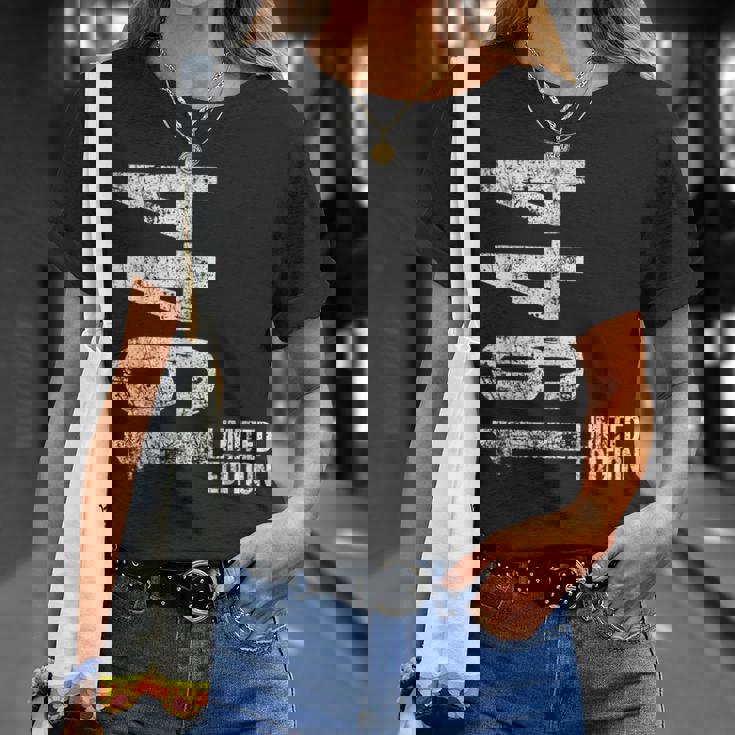 ヴィンテージ 1944 限定版 81歳 81歳の誕生日 Tシャツ 彼女への贈り物