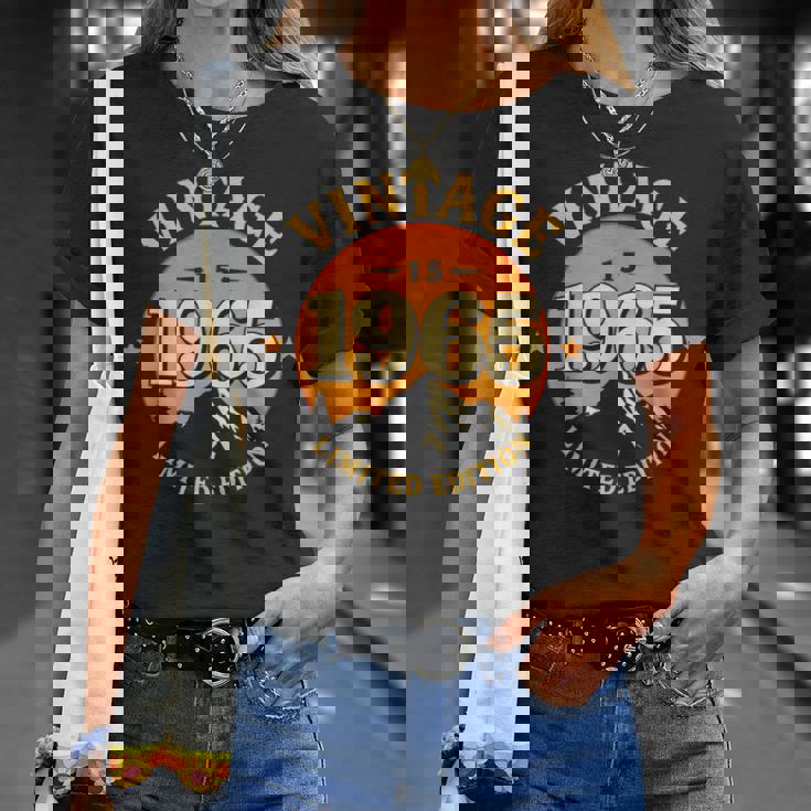 ヴィンテージ 1965年生まれ限定版 男女 誕生日 Tシャツ 彼女への贈り物