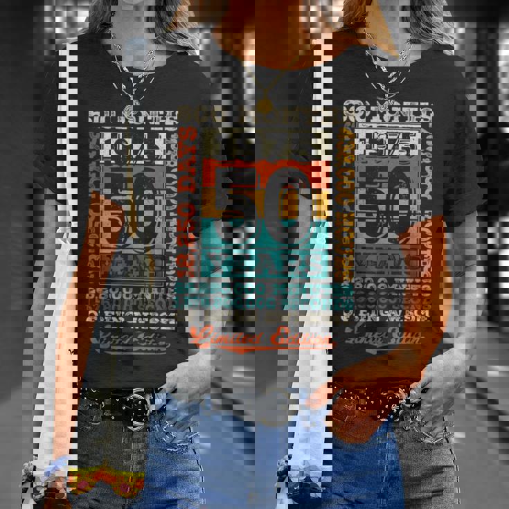 ヴィンテージ 1975 ギフト 男性 女性 長寿祝い 1975年生まれ 還暦祝い ユニークな誕生日プレゼント Tシャツ 彼女への贈り物