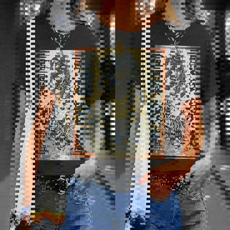 ヴィンテージ ドラゴン ファイティングタイガー Tシャツ 彼女への贈り物