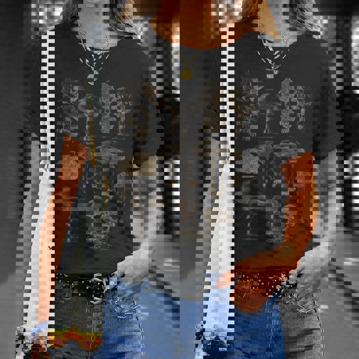 ヴィンテージ マッシュルーム 食べられるキノコの餌やりギフト Tシャツ 彼女への贈り物