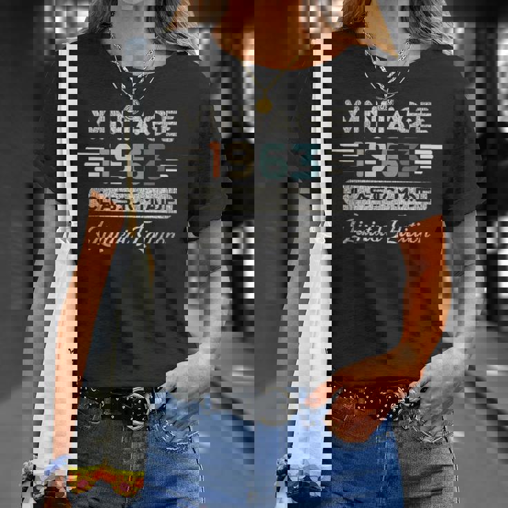 ヴィンテージ1963限定版 62歳の誕生日 Tシャツ 彼女への贈り物