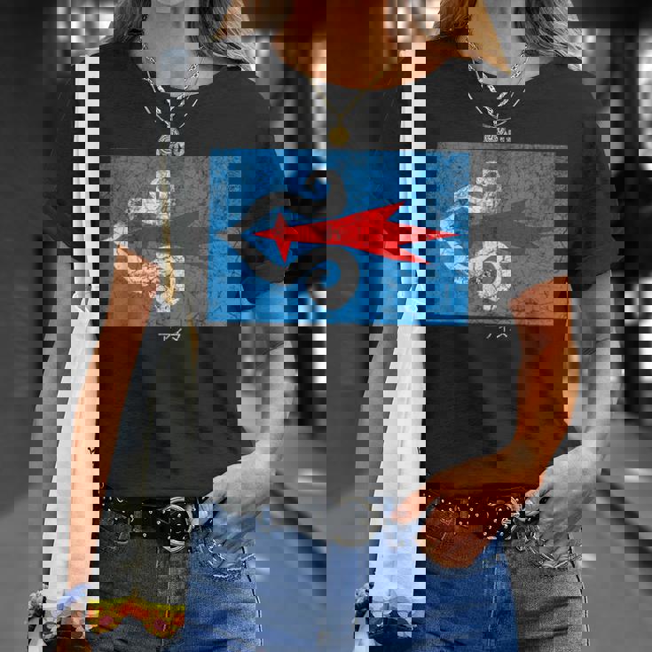 ヴィンテージアイヌ国旗。 Tシャツ 彼女への贈り物