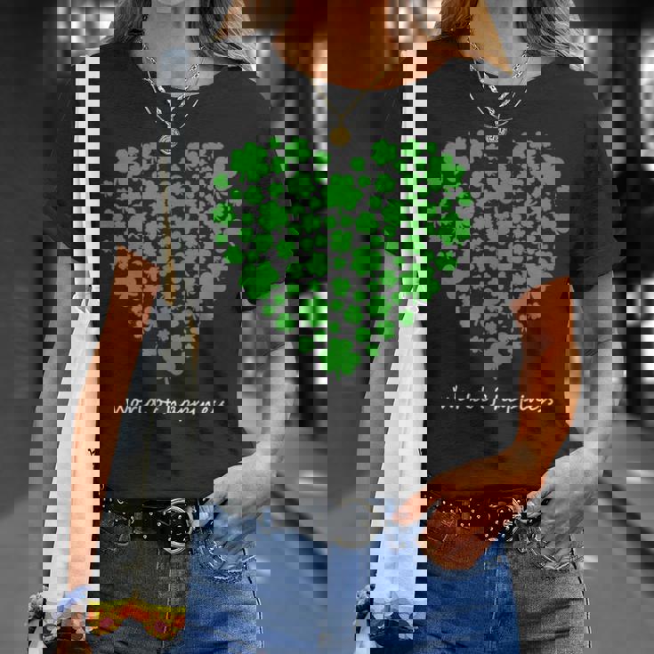 世界中の幸せを願う 可愛い ハート クローバー 反戦 平和 Tシャツ 彼女への贈り物