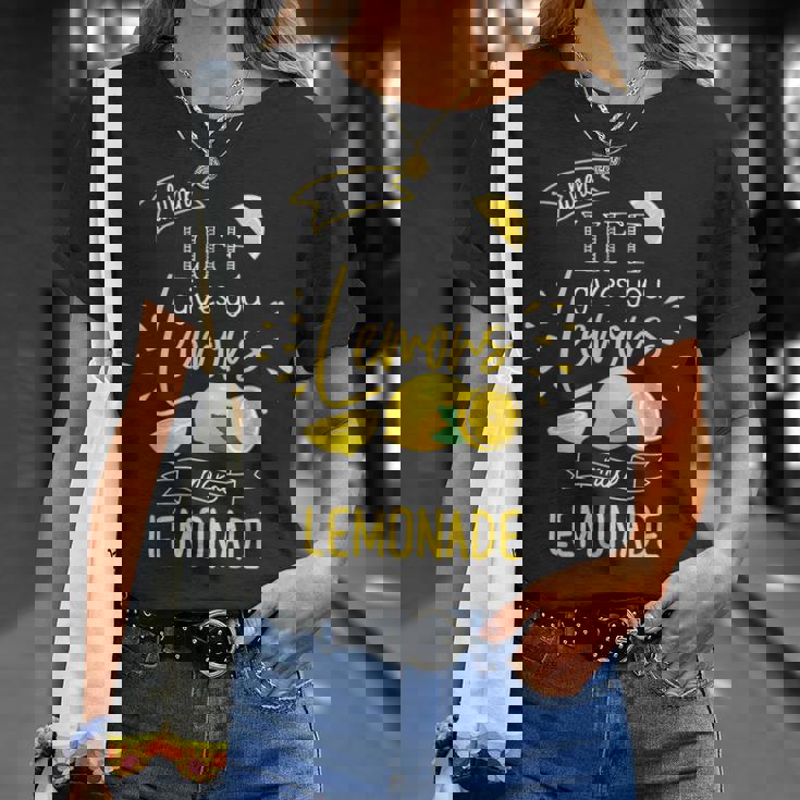 人生があなたにレモンを与えるとき、レモネードギフトを作る Tシャツ 彼女への贈り物