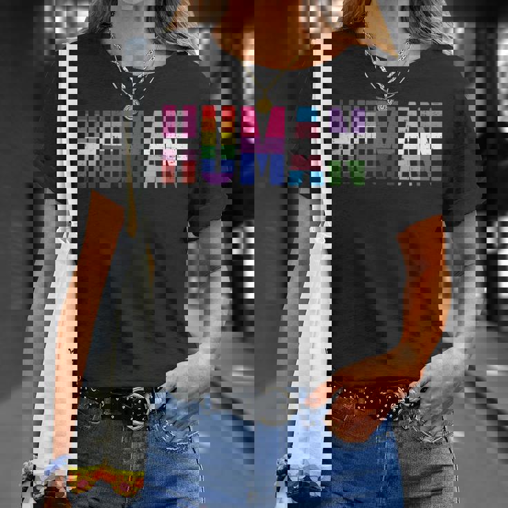 人間のlgbt レズビアン・ゲイ・バイセクシャル トランスジェンダー ジェンダークィア ギフト Tシャツ 彼女への贈り物