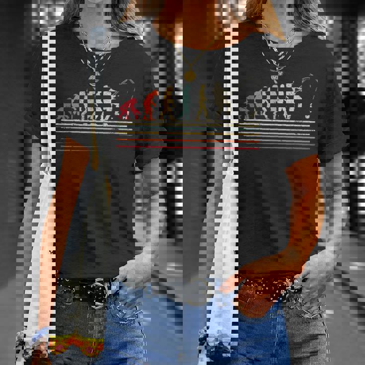 人類の進化 釣り竿 漁師 釣り人 面白い 釣り フィッシング サプライズ おもしろ アイデア 釣り Tシャツ 彼女への贈り物