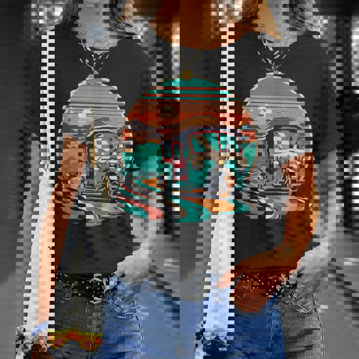 前景にアジアのトゥクトゥク Tシャツ 彼女への贈り物