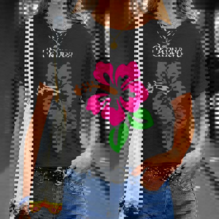 南国沖縄島パラダイス ハイビスカス アートイラスト Tシャツ 彼女への贈り物