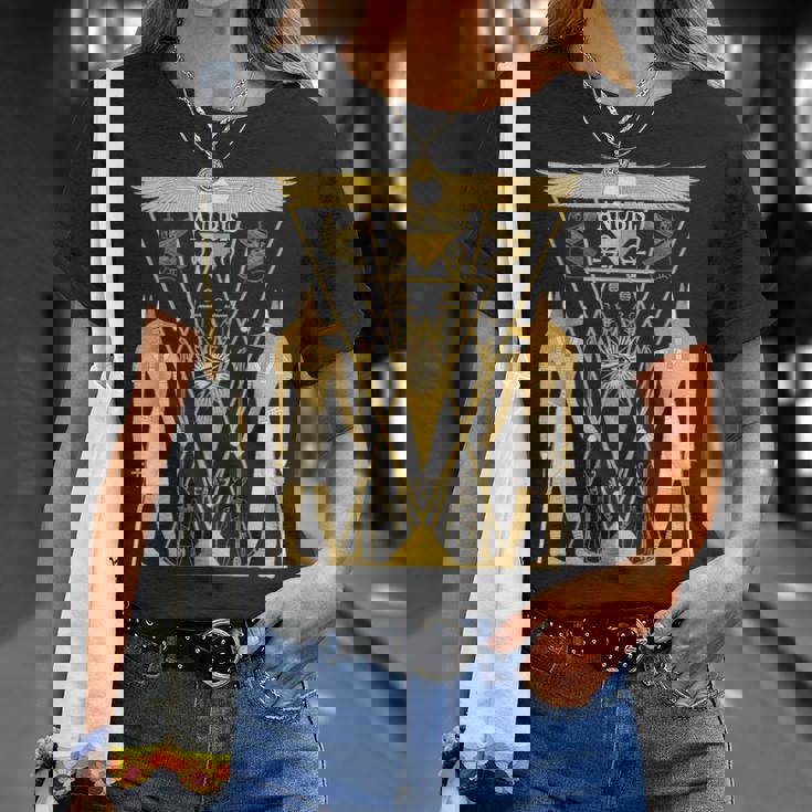 古代エジプトの神アヌビス ケメティックネーターアンプ Tシャツ 彼女への贈り物