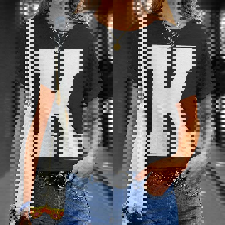 大文字 K アルファベットモノグラム イニシャル Tシャツ 彼女への贈り物