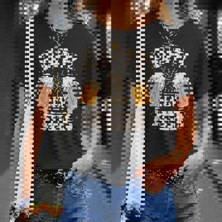大晦日パーティー ハッピーニュービール おもしろビール愛好家ギフト Tシャツ 彼女への贈り物