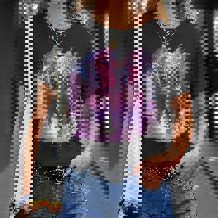 宇宙で虹色のラマに乗る子猫 Tシャツ 彼女への贈り物