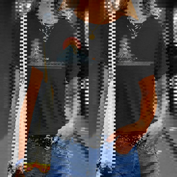 山 柴犬秋田犬かわいい犬と富士 Tシャツ 彼女への贈り物