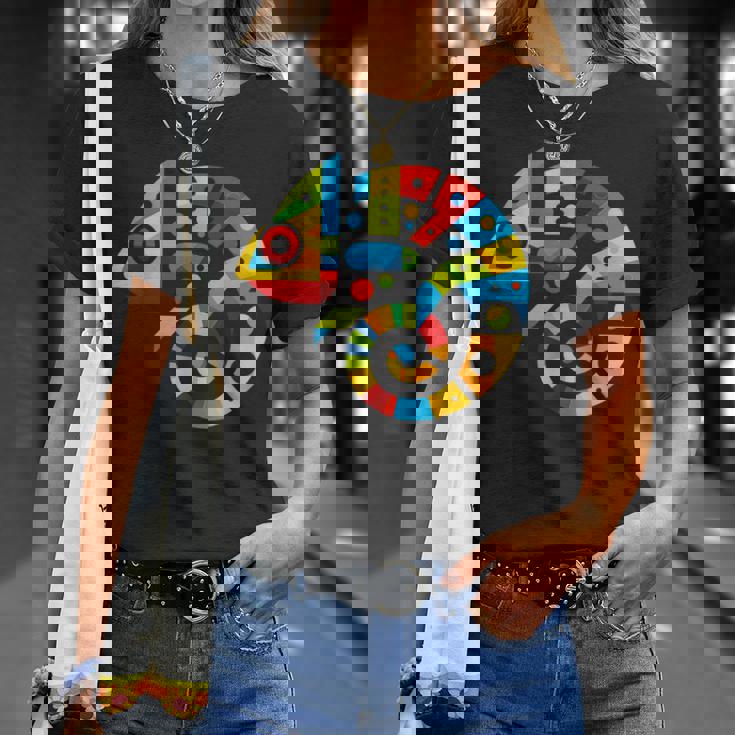 幾何学的ミニマリズム イラスト カメレオン 爬虫類 Tシャツ 彼女への贈り物