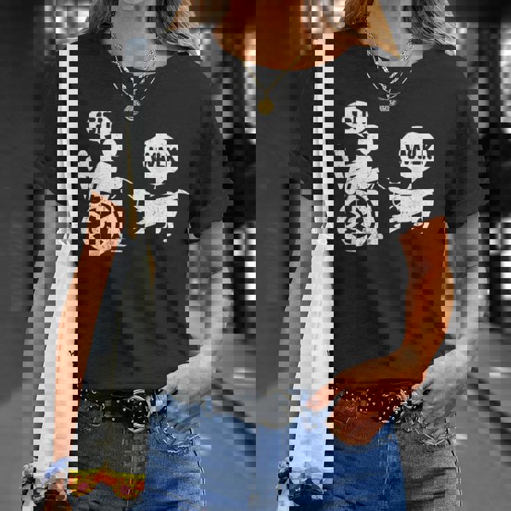 座って歩く 車いす ユーモア ジョーク 障害者 車いす Tシャツ 彼女への贈り物