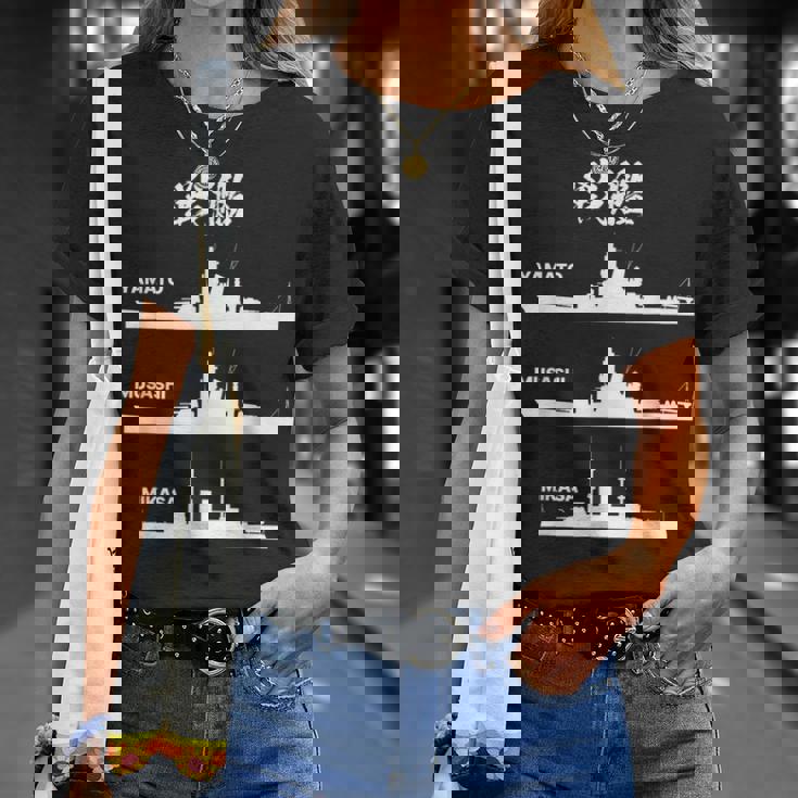 戦艦【大和 武蔵 三笠】軍艦 シルエット 日本 大日本帝国 海軍 帝国海軍 船 面白い ネタ 文字入り ウケ狙い Tシャツ 彼女への贈り物