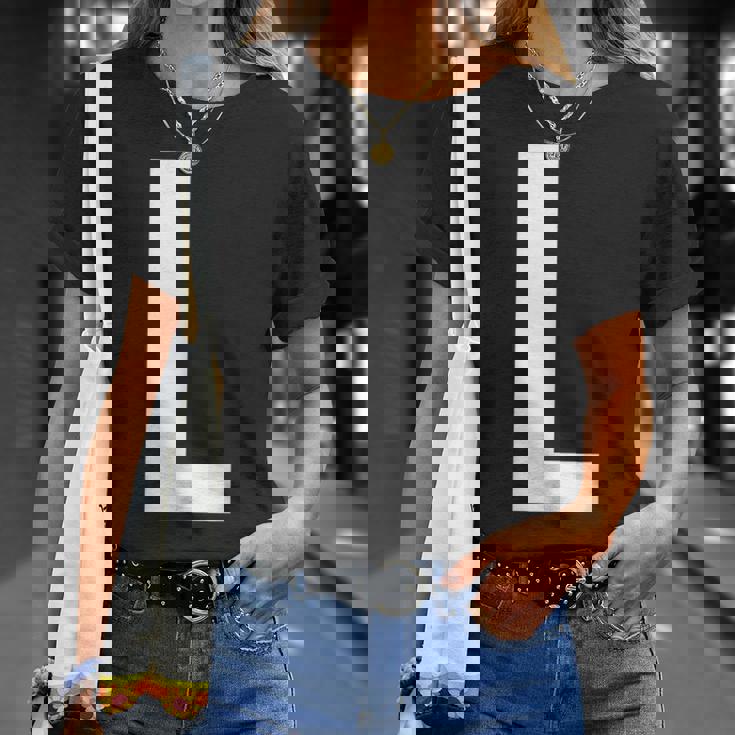 文字l アルファベットモノグラム イニシャル Tシャツ 彼女への贈り物