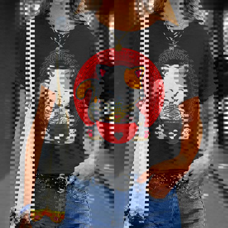 日本のカワイイ アニメ 猫 麺丼 猫 ラーメンを食べる Tシャツ 彼女への贈り物