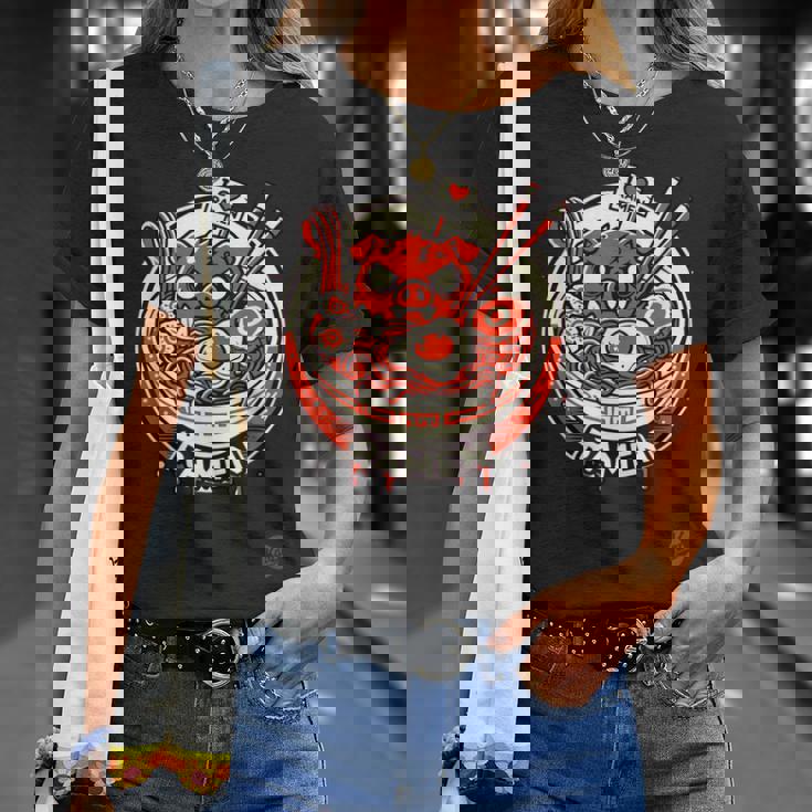 日本のラーメンは豚が大好き、ラーメンが大好き Tシャツ 彼女への贈り物