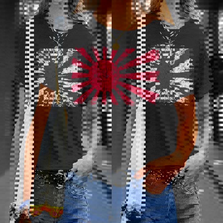 日本海軍旗 日本の誇り ビンテージ アンティーク調 愛国心 Tシャツ 彼女への贈り物