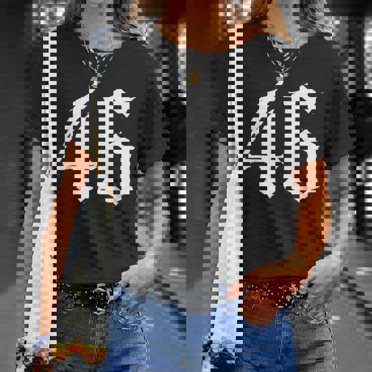 旧英数字 46 46 Tシャツ 彼女への贈り物