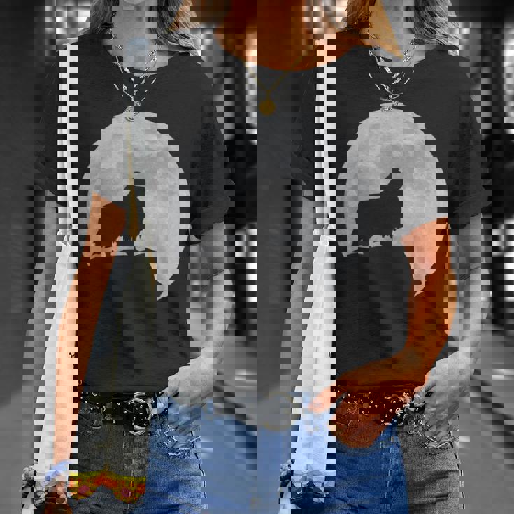 月と犬のシルエット シェルティーシェットランドシープドッグ Tシャツ 彼女への贈り物