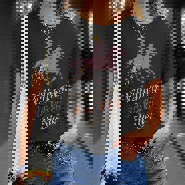 柔らかい カウガール フローラル ロデオ ウエスタン 美的 馬 女の子 Tシャツ 彼女への贈り物