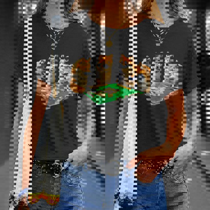 柴犬 イヌ 麻雀 面白いtシャツ 犬 文字入り メンズ おもしろ 面白い 服 おもしろグッズ ネタ 雀士 Tシャツ 彼女への贈り物