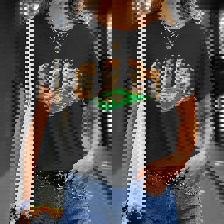 柴犬 イヌ 麻雀 面白いtシャツ 犬 文字入り メンズ おもしろ 面白い 服 おもしろグッズ ネタ 雀士 長袖tシャツ Tシャツ 彼女への贈り物