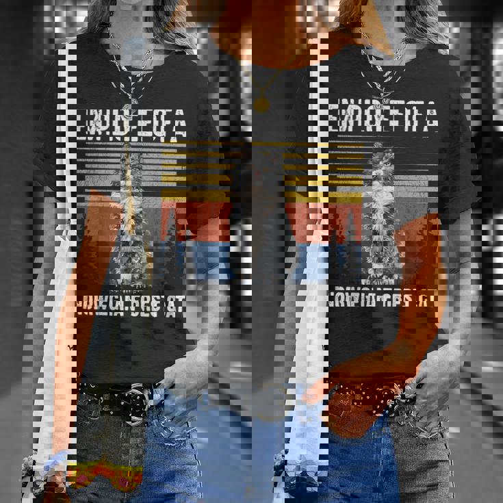 猫 ノルウェージャンフォレストキャットの社員 Tシャツ 彼女への贈り物